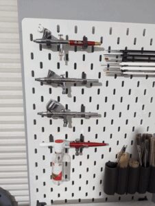 skadis airbrush holder