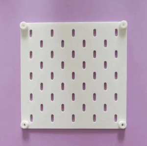 ikea skadis pegboard with 6mm wall spacer ikea skadis lochplatte mit 6mm abstandhalter zur wand