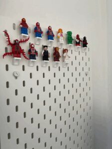 skadis lego figure holder